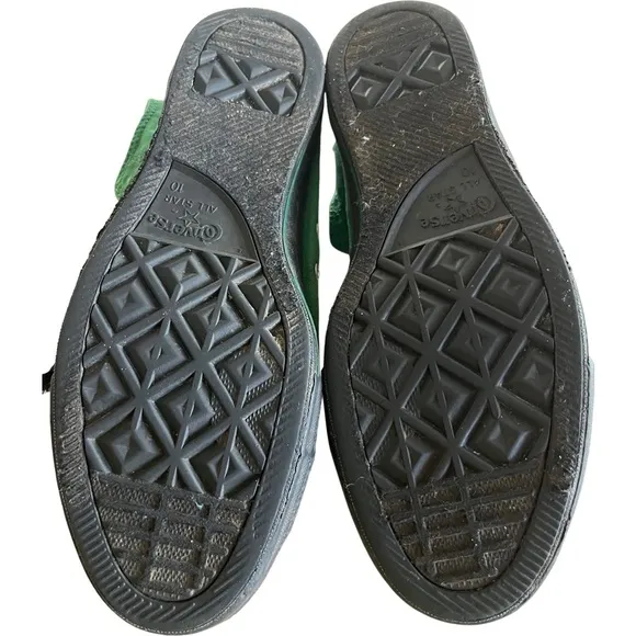 Converse || Green and Black night tops sneaker shoe Size 10