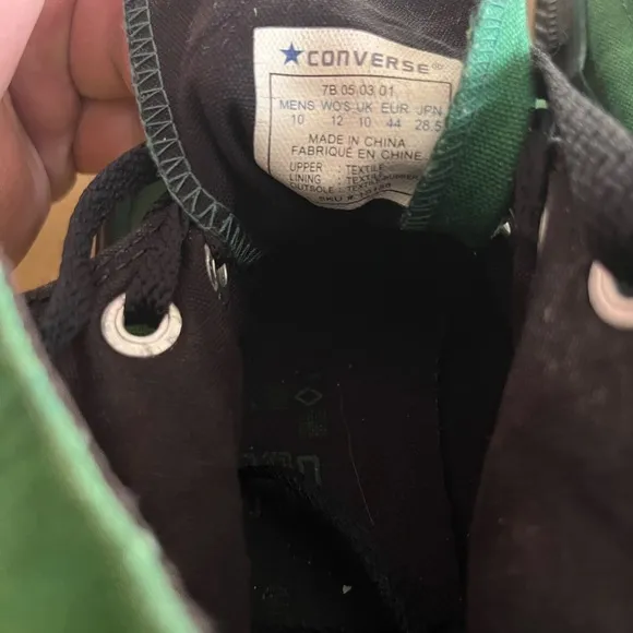 Converse || Green and Black night tops sneaker shoe Size 10