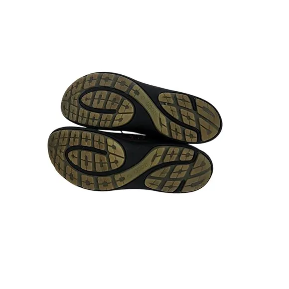ECCO Biom Natural Motion Walking Shoe