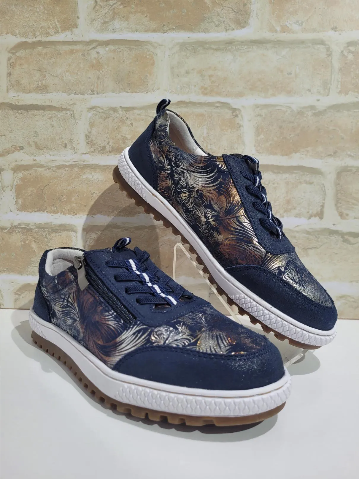 Glamper Navy Multi by Baylane