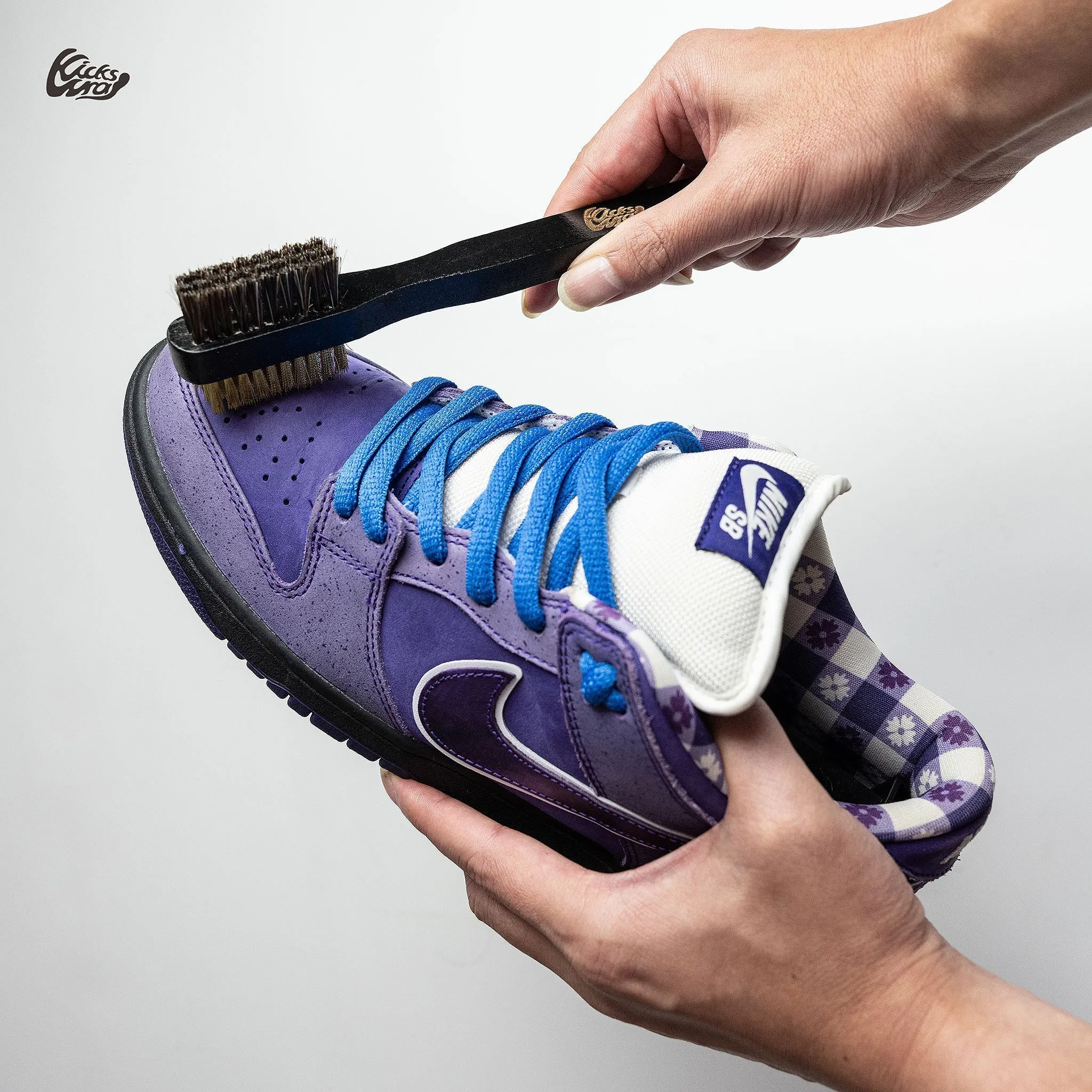 KicksWrap Utility Brush