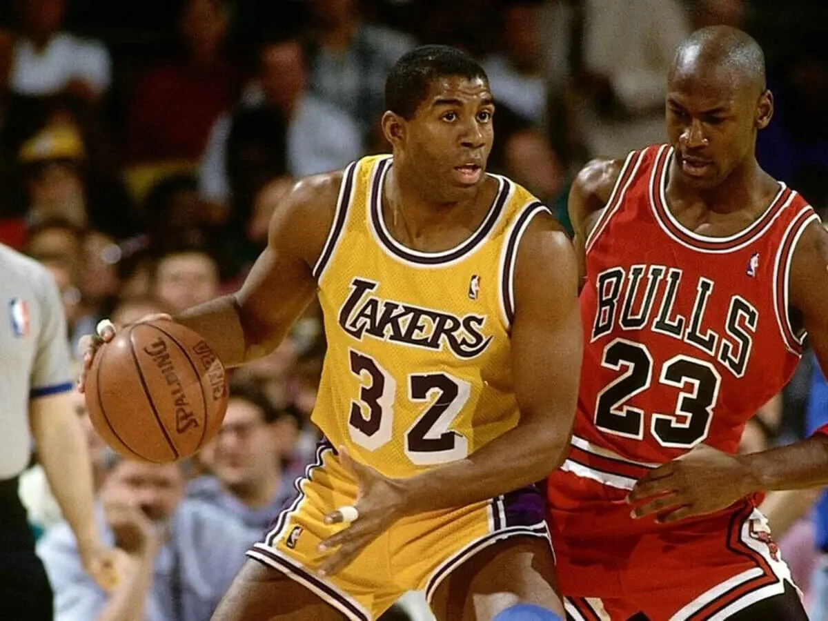 Magic Johnson Signed Los Angeles Lakers High-Top Sneaker (Beckett)