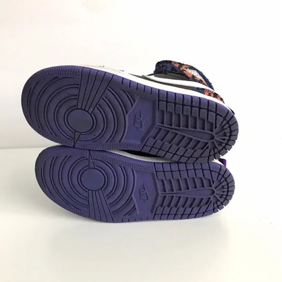 Nike Air Jordan 1 Mid SE Tiger Stripe