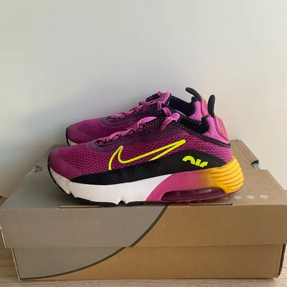 Nike Air Max 2090 Pink Fushia Kids Sneakers- SZ 2 Y
