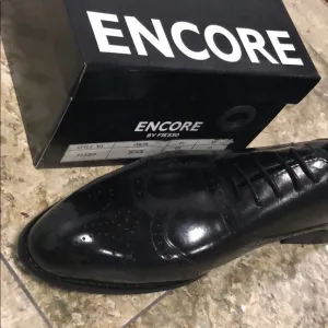 NWB FIESSO ENCORE GENUINE LEATHER BLK SHOE FI3209