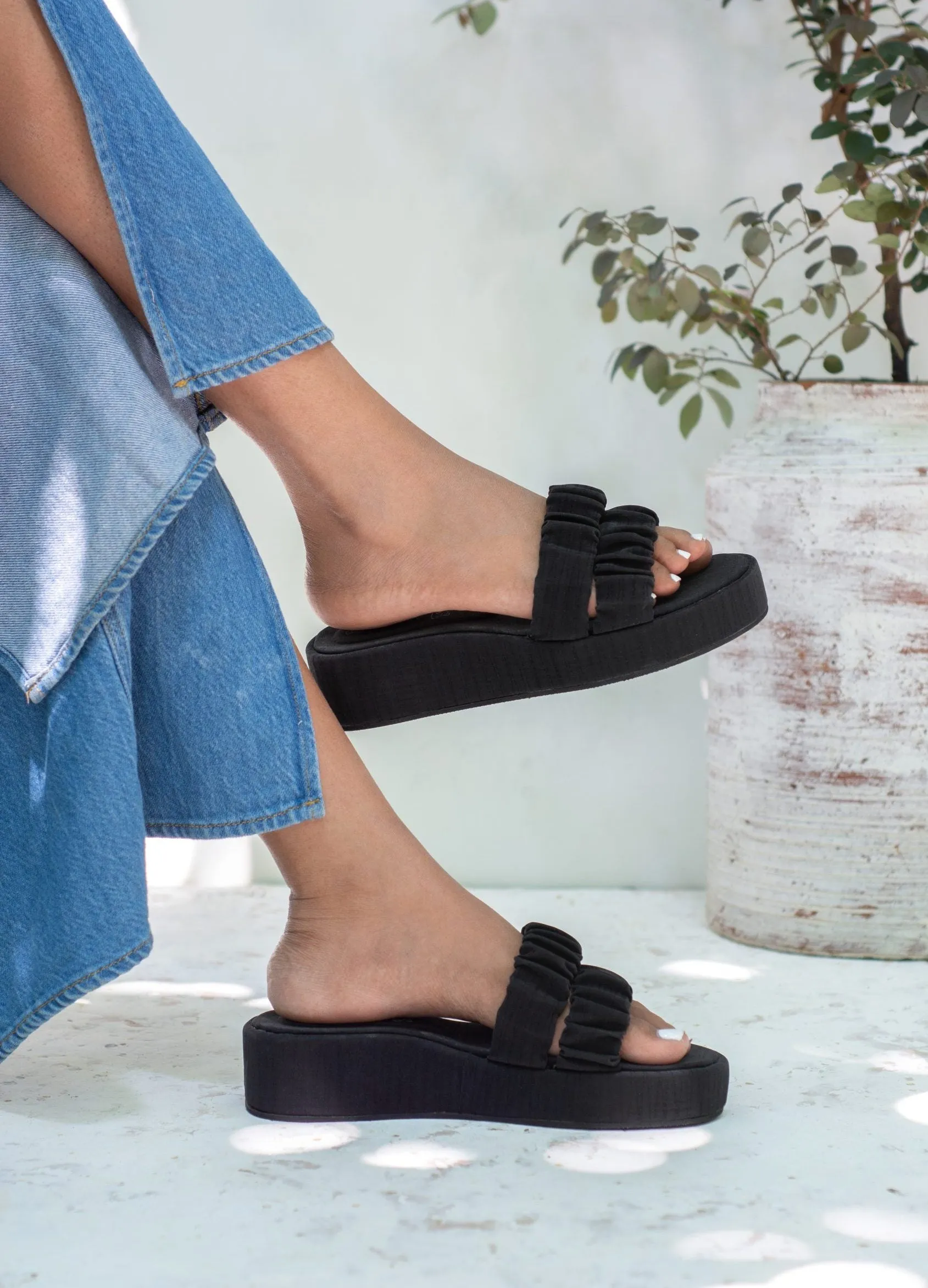 Petra Scrunchie Flatforms
