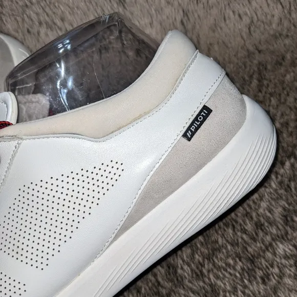 Piloti Vittoria Driving Shoe White Women's 8