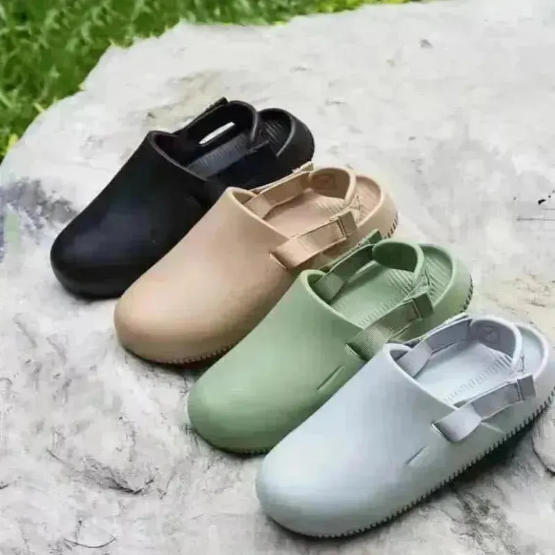 Right Tick Cloud Nine Sandals