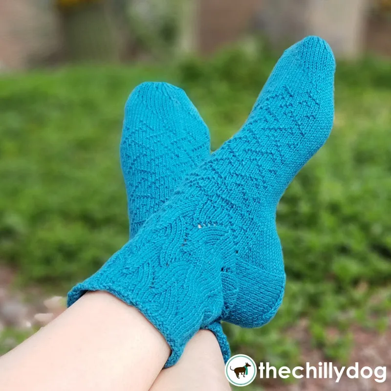 Riptide Socks: Knitting Pattern PDF