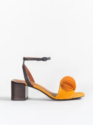riza petal sandal