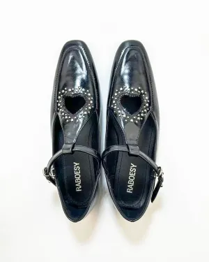 Round Toe Heart Loafers