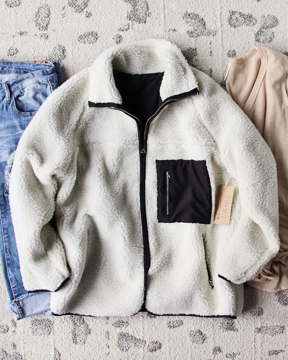 Snowy Treck Coat