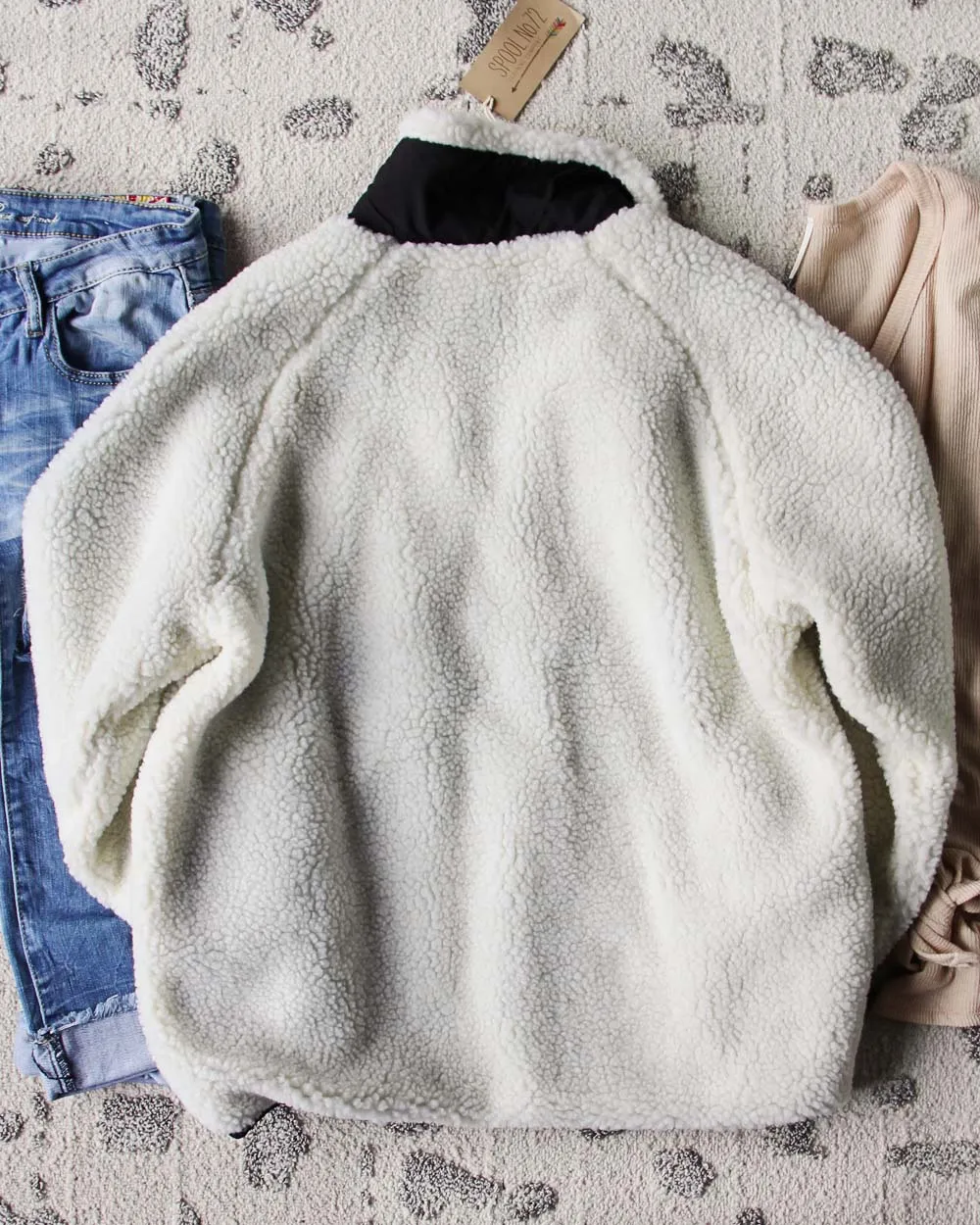 Snowy Treck Coat