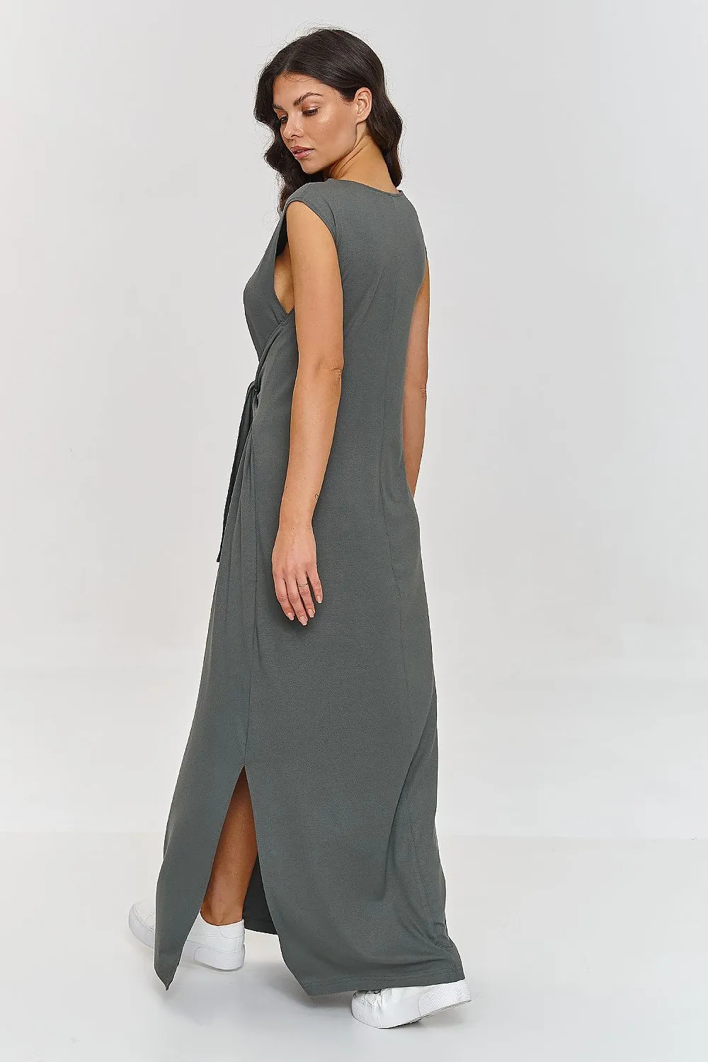 Stylish light viscose knit maxi dress