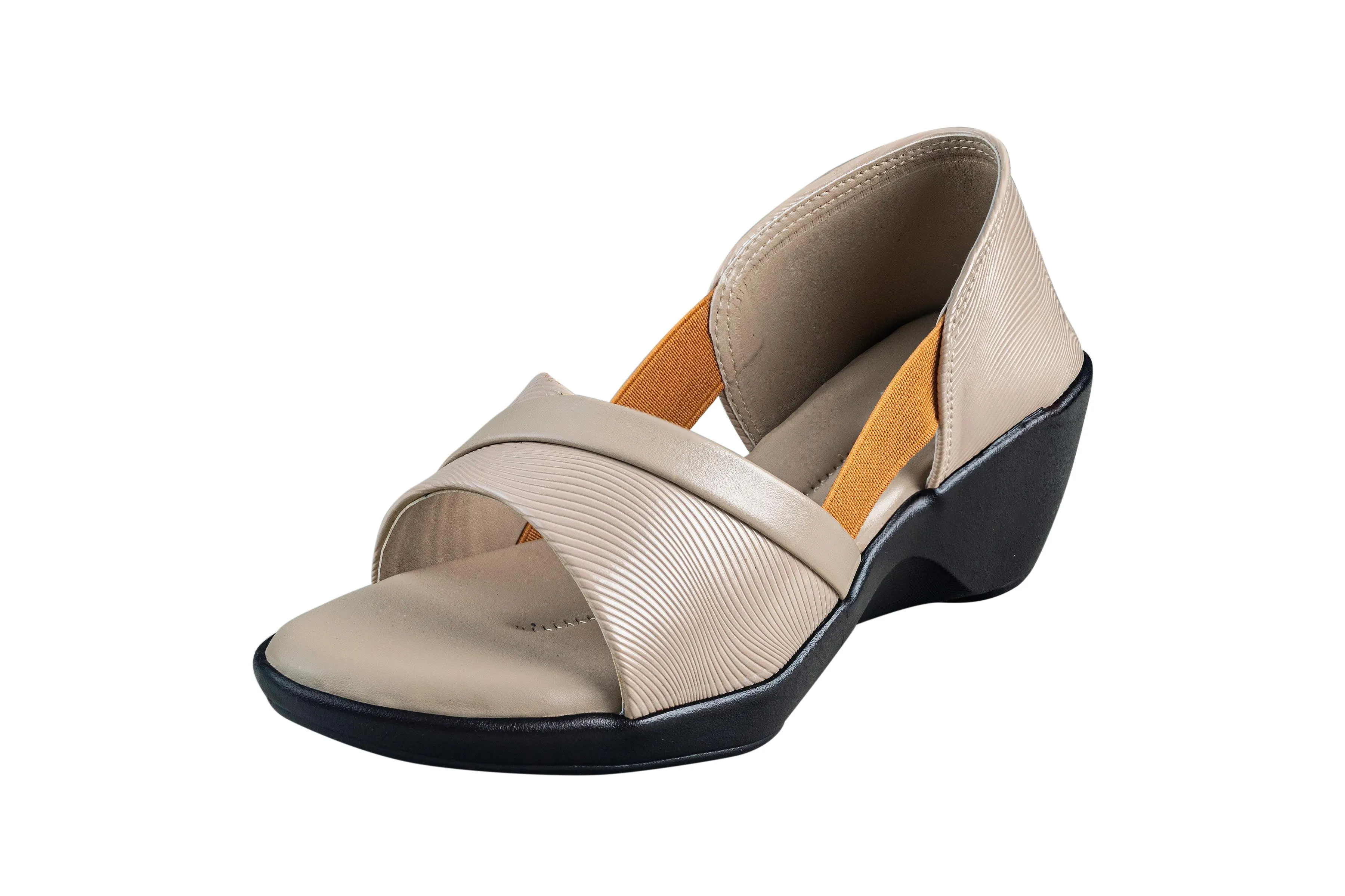 Trendz Ladies Cream Sandal (Trnz S 240843)