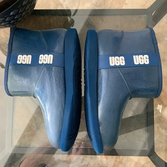 UGG KIDS MINI LOGO RAINBOOT