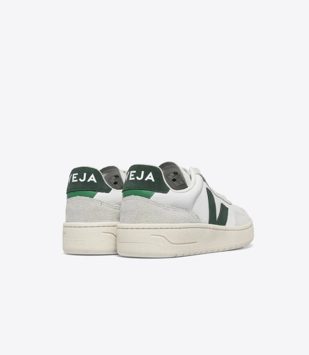 VEJA- WOMEN’S V-90 LEATHER SHOE