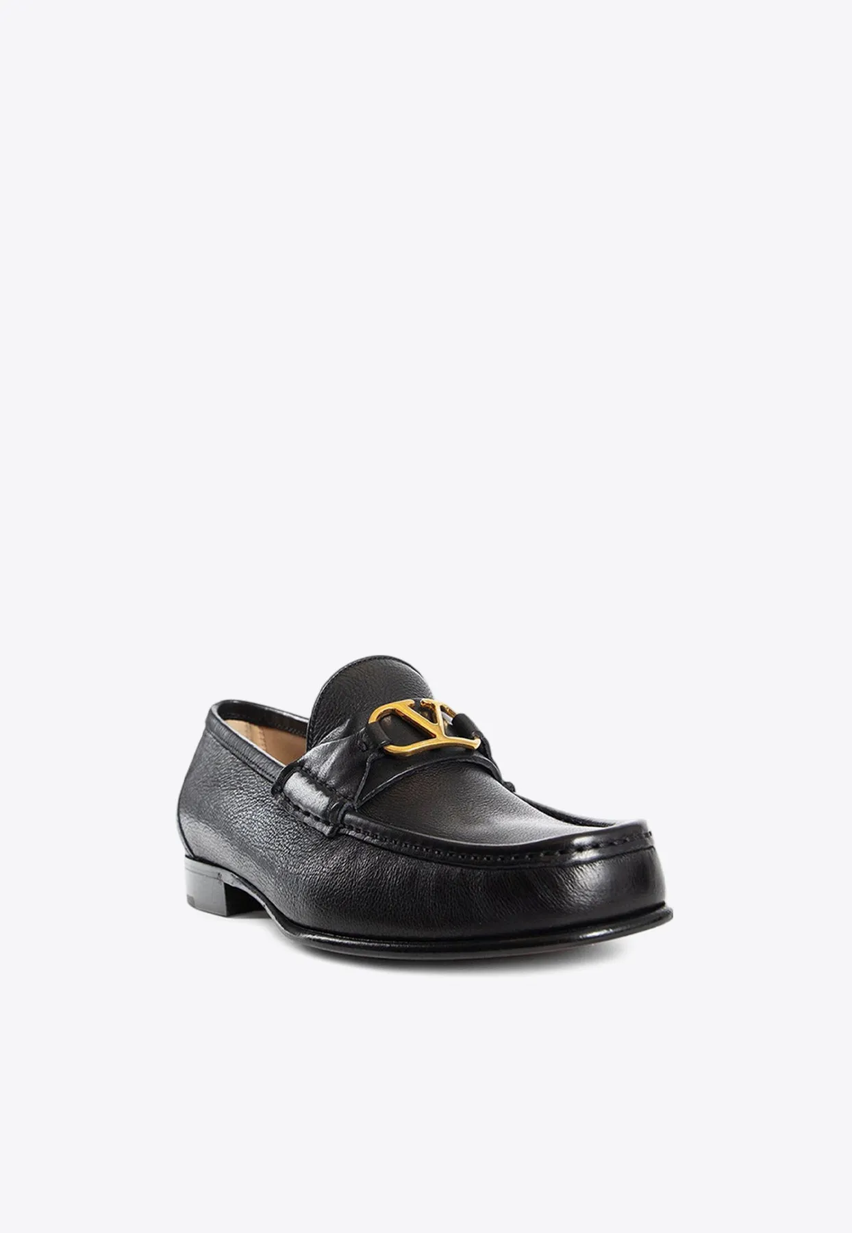 VLogo Signature Leather Loafers