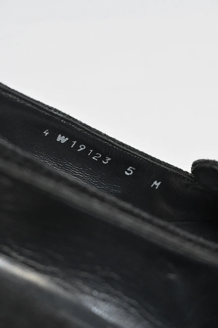 [WS6701] Stuart Weitzman | Mid Heel Pump